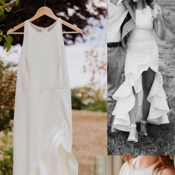 Revolve Bronx and Banco Paros Dress Gown - Picture 2 of 16